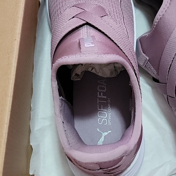 Puma slip on womens sneaker - Picture 9 of 9